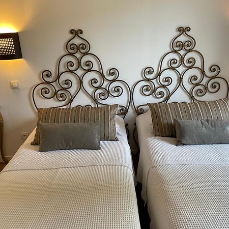 Le Relais Des Chartreuses Hotel เลอบูลู ภายนอก รูปภาพ