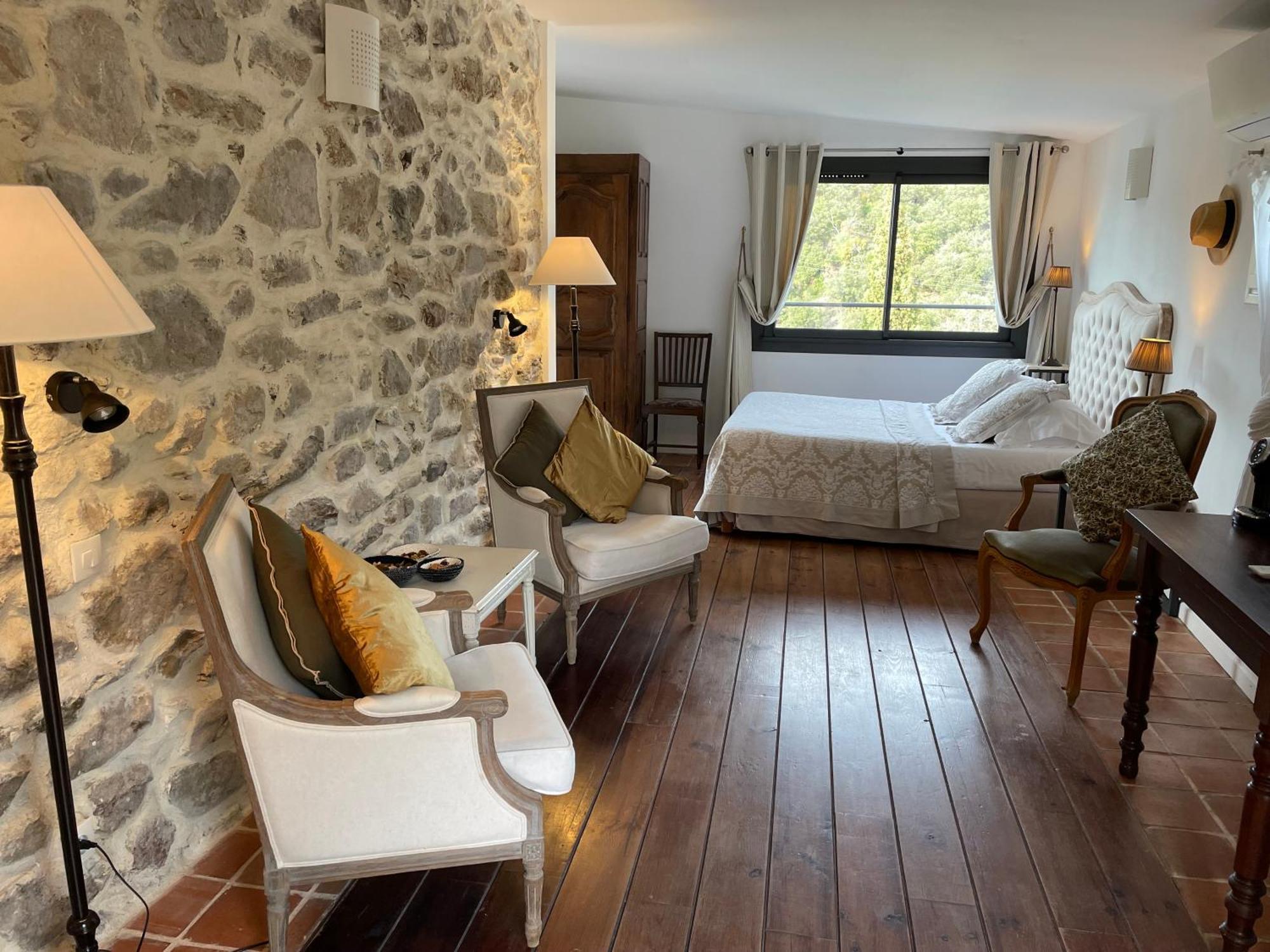 Le Relais Des Chartreuses Hotel เลอบูลู ภายนอก รูปภาพ
