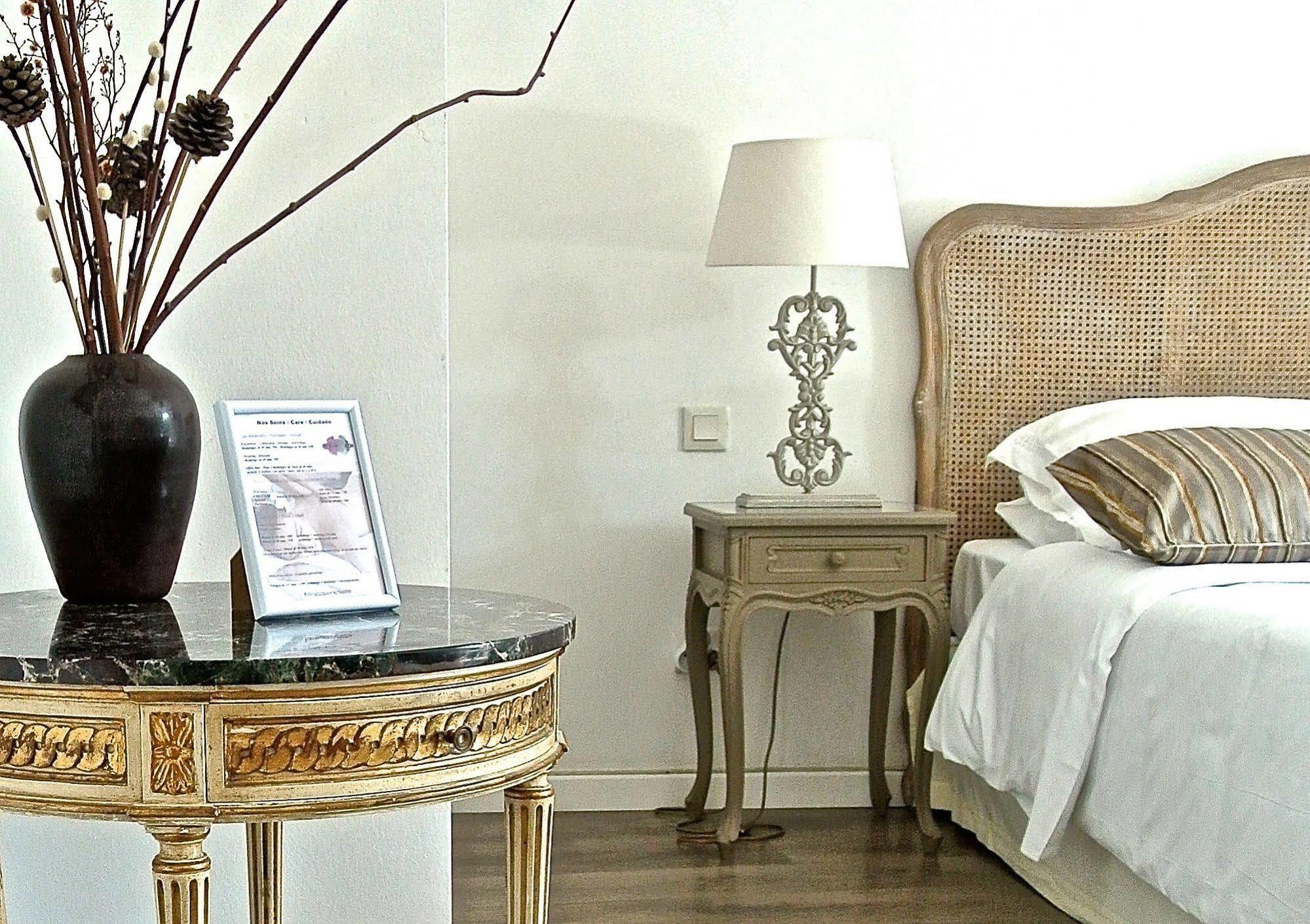 Le Relais Des Chartreuses Hotel เลอบูลู ภายนอก รูปภาพ