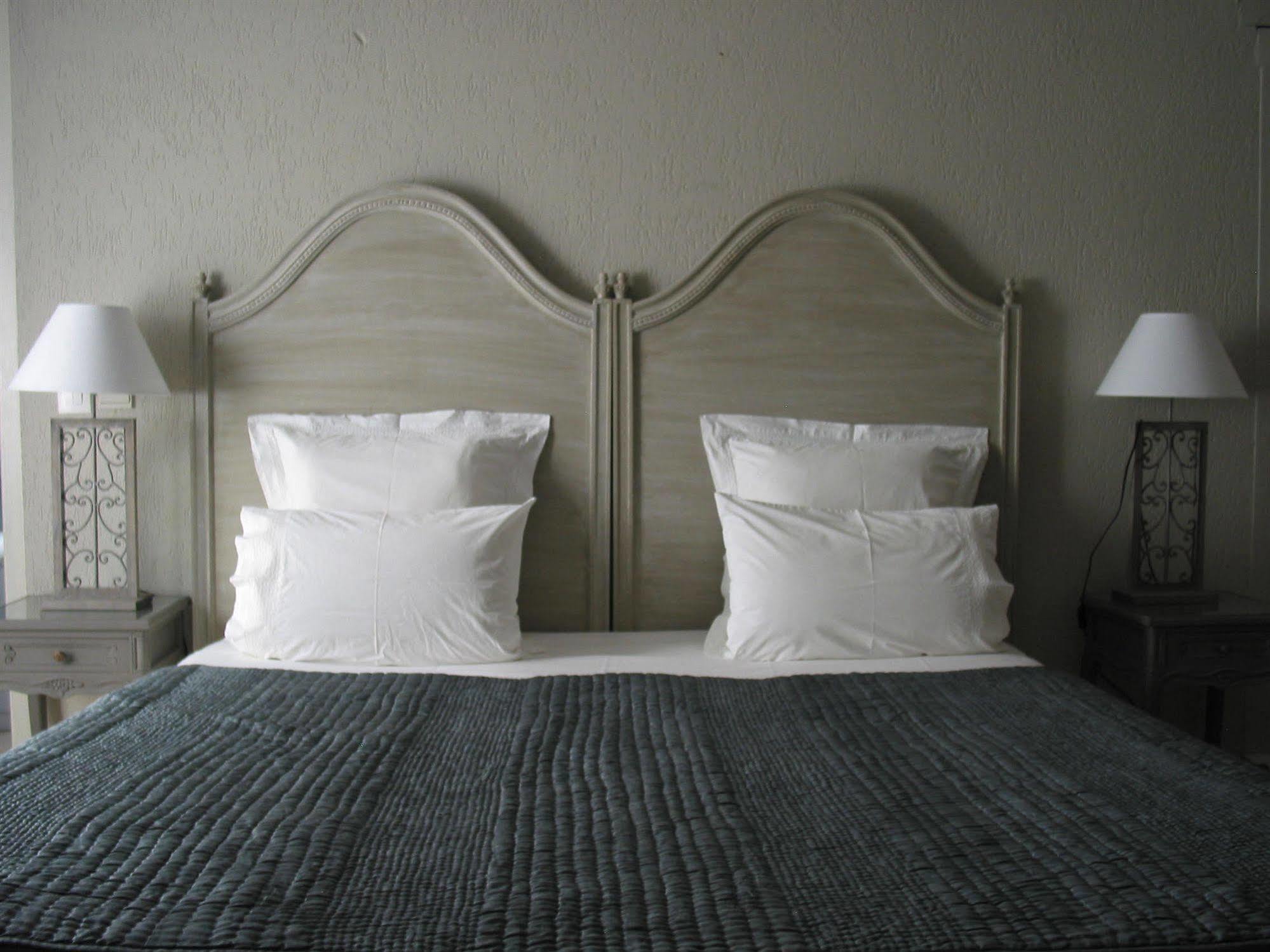 Le Relais Des Chartreuses Hotel เลอบูลู ภายนอก รูปภาพ